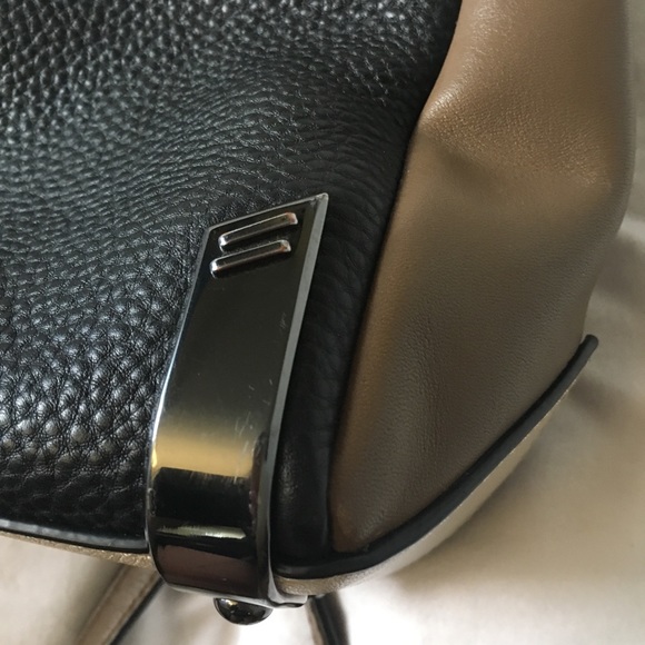 Authentic Marc By Marc Jacobs Sheltered Island Cross Body Bag - Picture 11 of 16